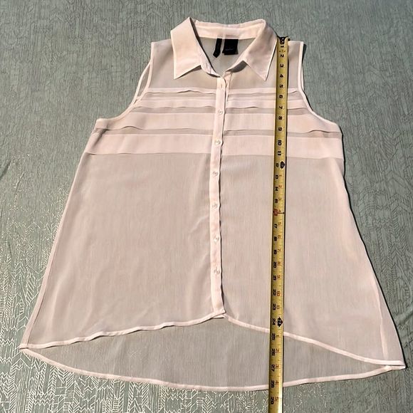 New Directions sheer white sleeveless button front top size L EUC - Picture 13 of 15